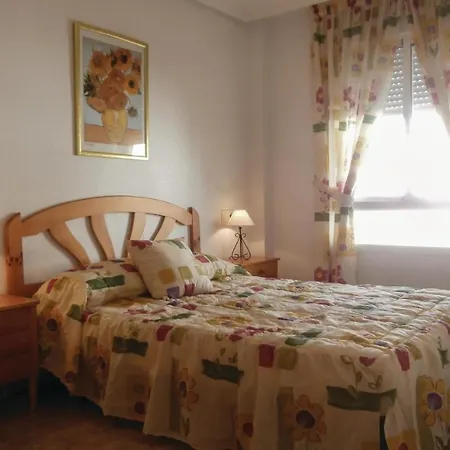 Stunning In With 2 Bedrooms And Outdoor Swimming Pool Appartement Torrevieja